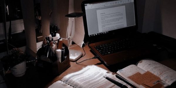 Где заказать реферат недорого: советы по выбору компании